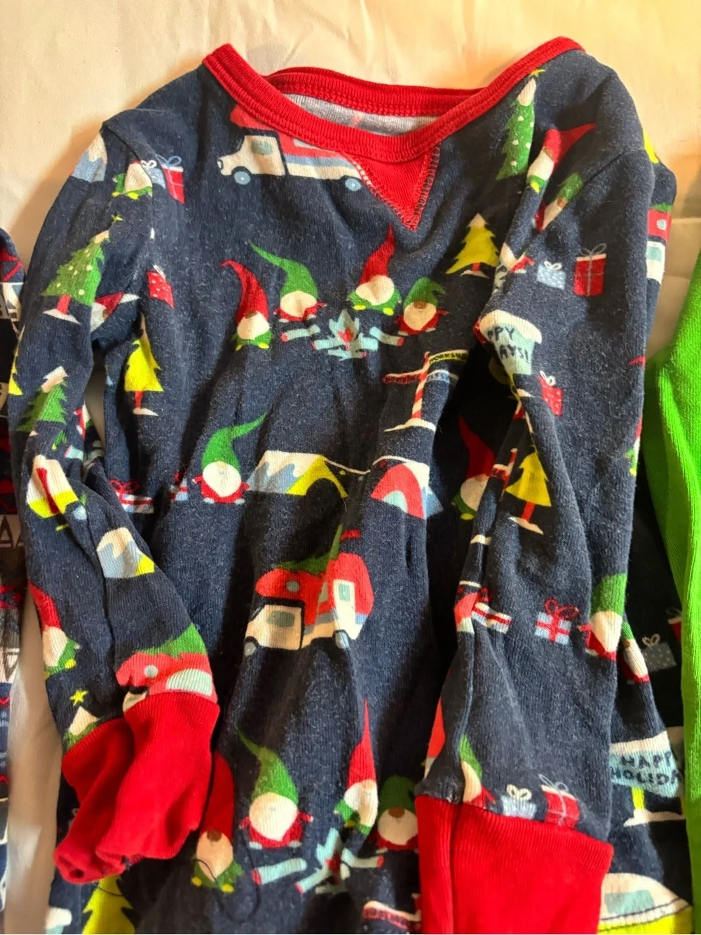 Kids Holiday Navy & Red Pajama Set - Festive Sleepwear baby shark set of 3. 2T